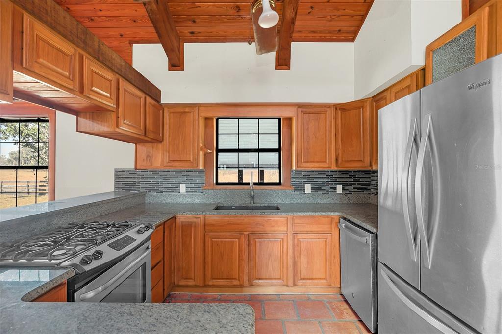 26225 Pitts Road Eustis, FL 32736 - Photo 27 of 51 Gallery Image 27