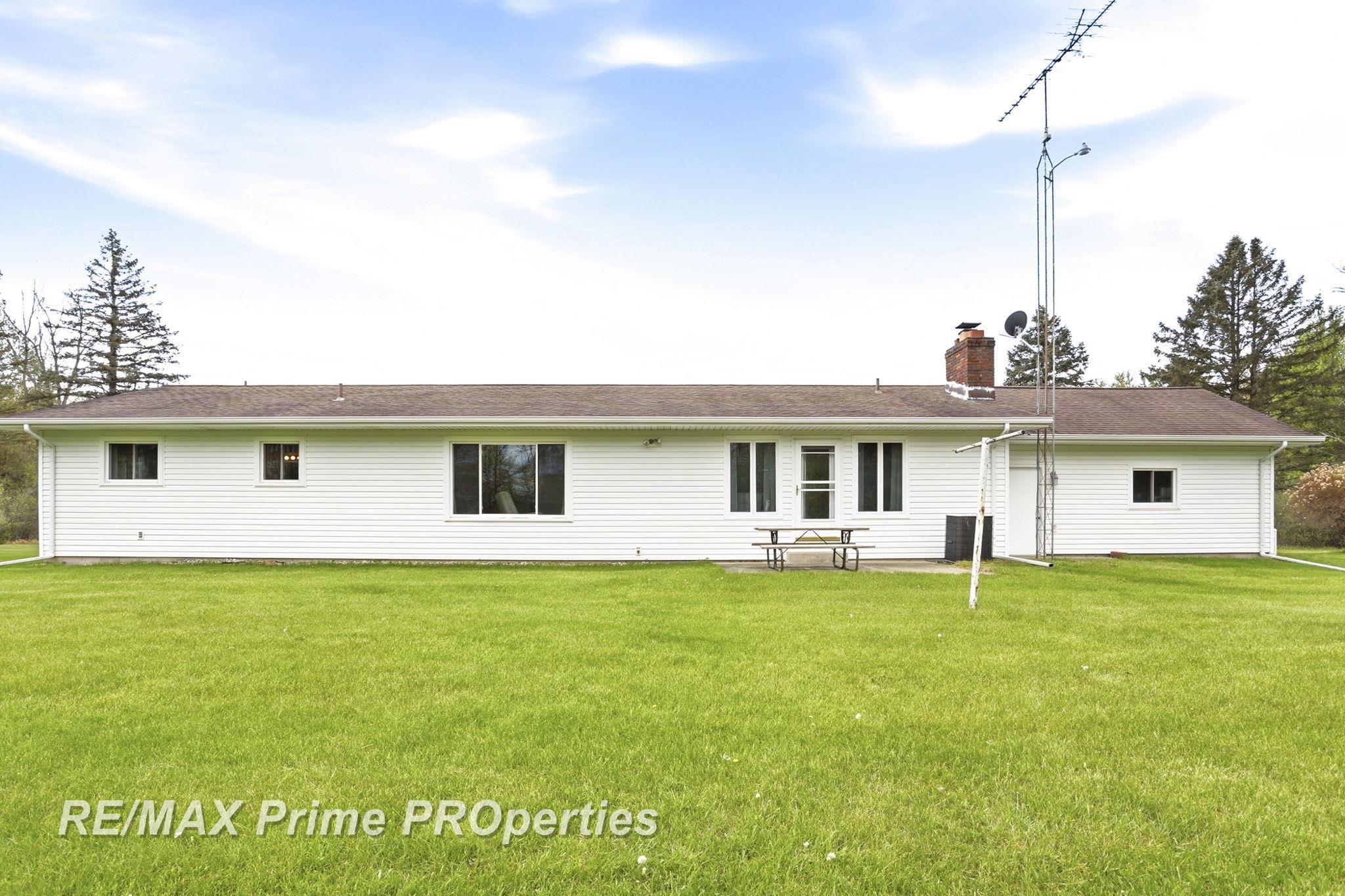 4301 East Curtis Road Birch Run, MI 48415 - Photo 39 of 59