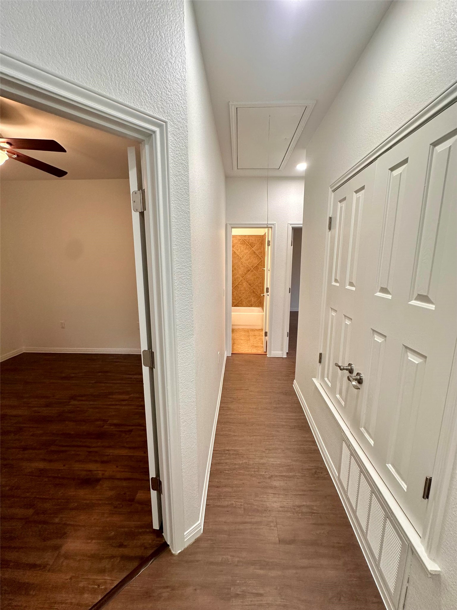 4713 Santa Anna Street Austin, TX 78721 - Photo 14 of 34