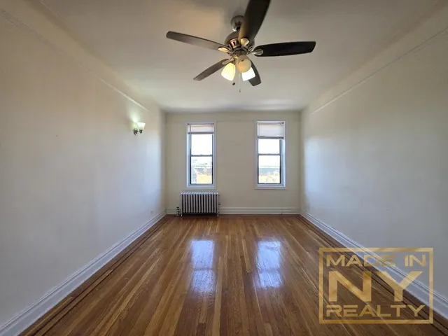 $2,550 | 44-01 34th Avenue, Unit 4F | Astoria
