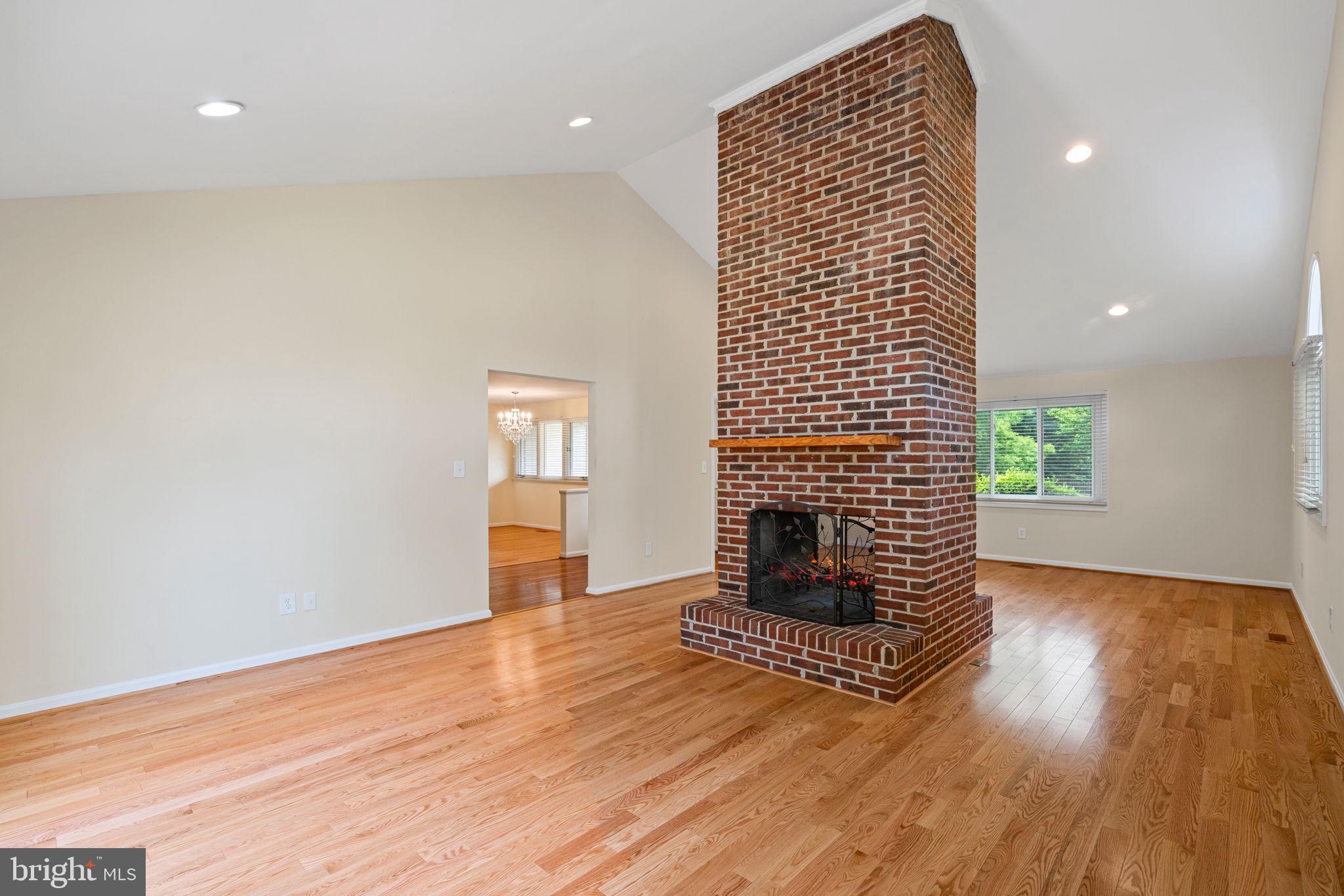 6188 Cobbs Road Alexandria, VA 22310 - Photo 11 of 58 Double sided Fireplace