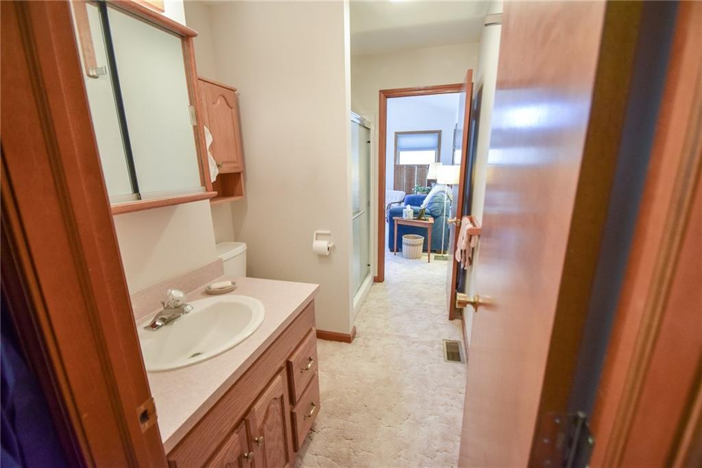 1464 Surrey Road Troy, OH 45373 - Photo 17 of 43