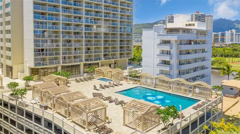 $380,000 | 445 Seaside Avenue, Unit 3505, Honolulu, HI 96815