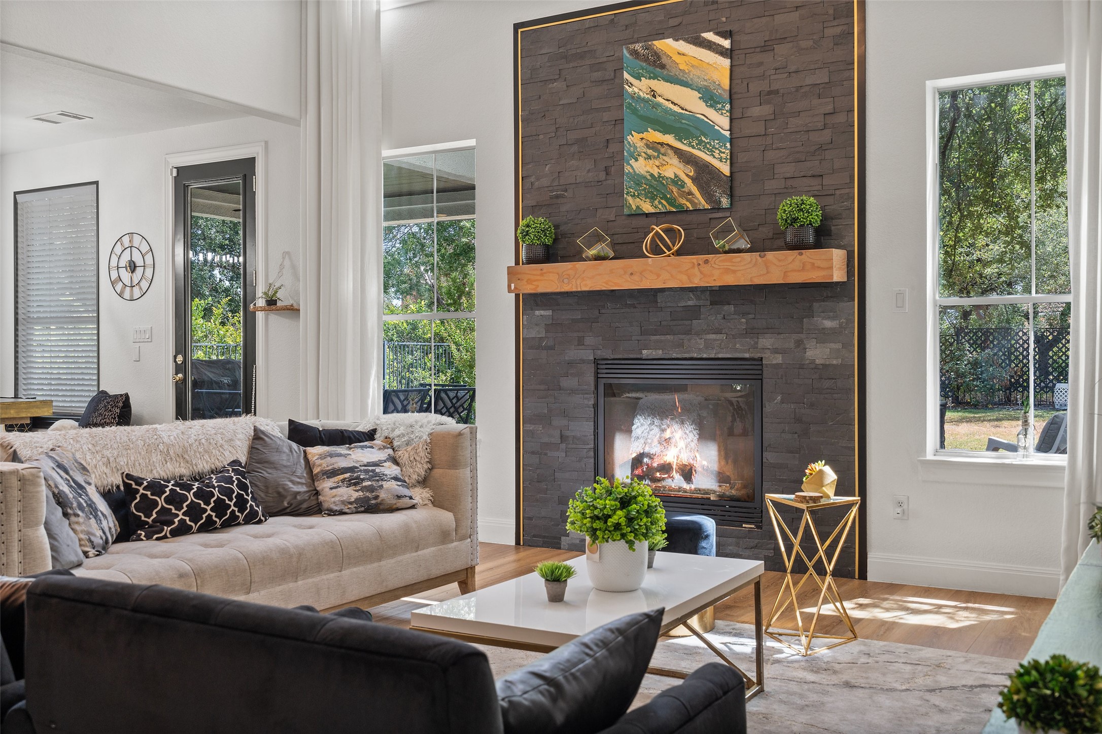 144 Sebastians Run Austin, TX 78738 - Photo 13 of 40