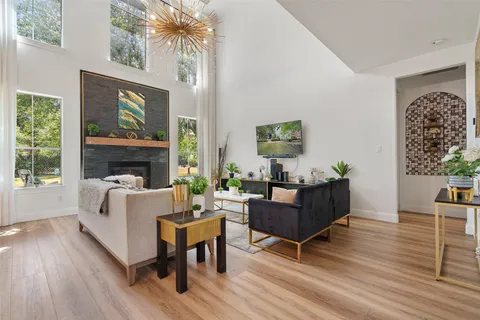 $1,189,000 | 144 Sebastians Run, Austin, TX 78738