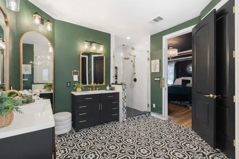 $1,189,000 | 144 Sebastians Run, Austin, TX 78738