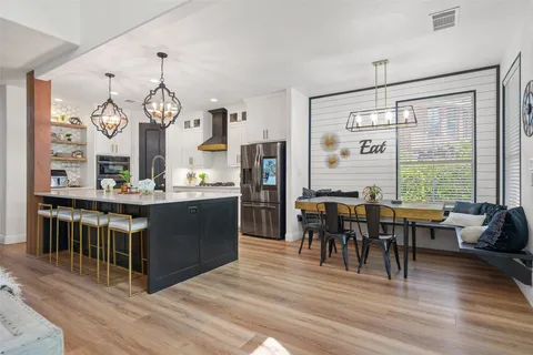 $1,189,000 | 144 Sebastians Run, Austin, TX 78738