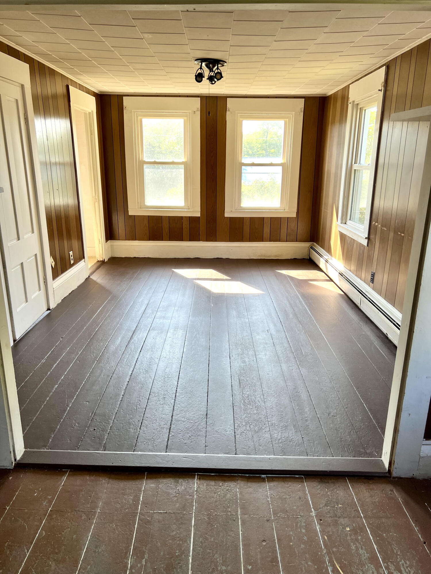 1455 Tremont Road Seal Cove, ME 04674 - Photo 20 of 33 Living Room
