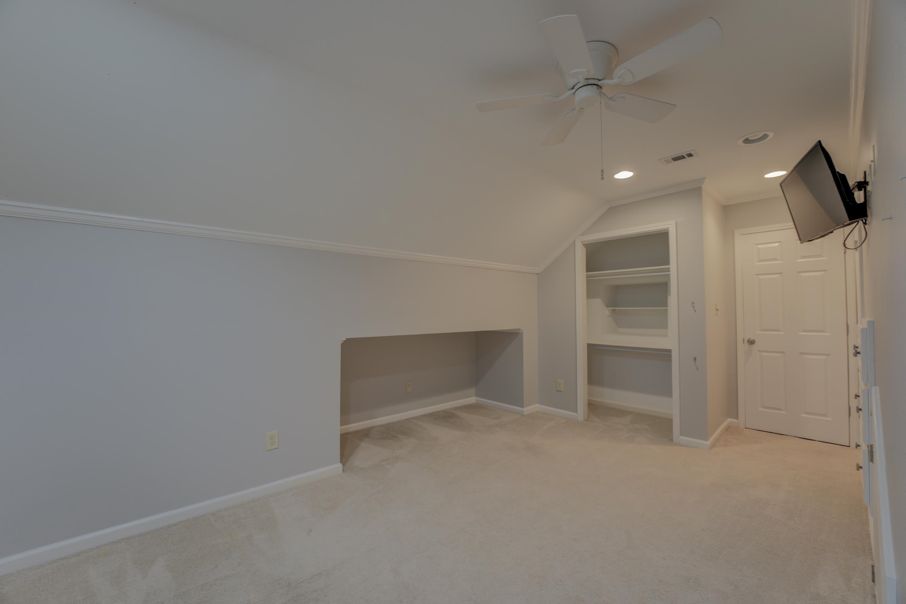 2142 Gallina Circle Collierville, TN 38017 - Photo 28 of 35 an empty room with shelves and closet