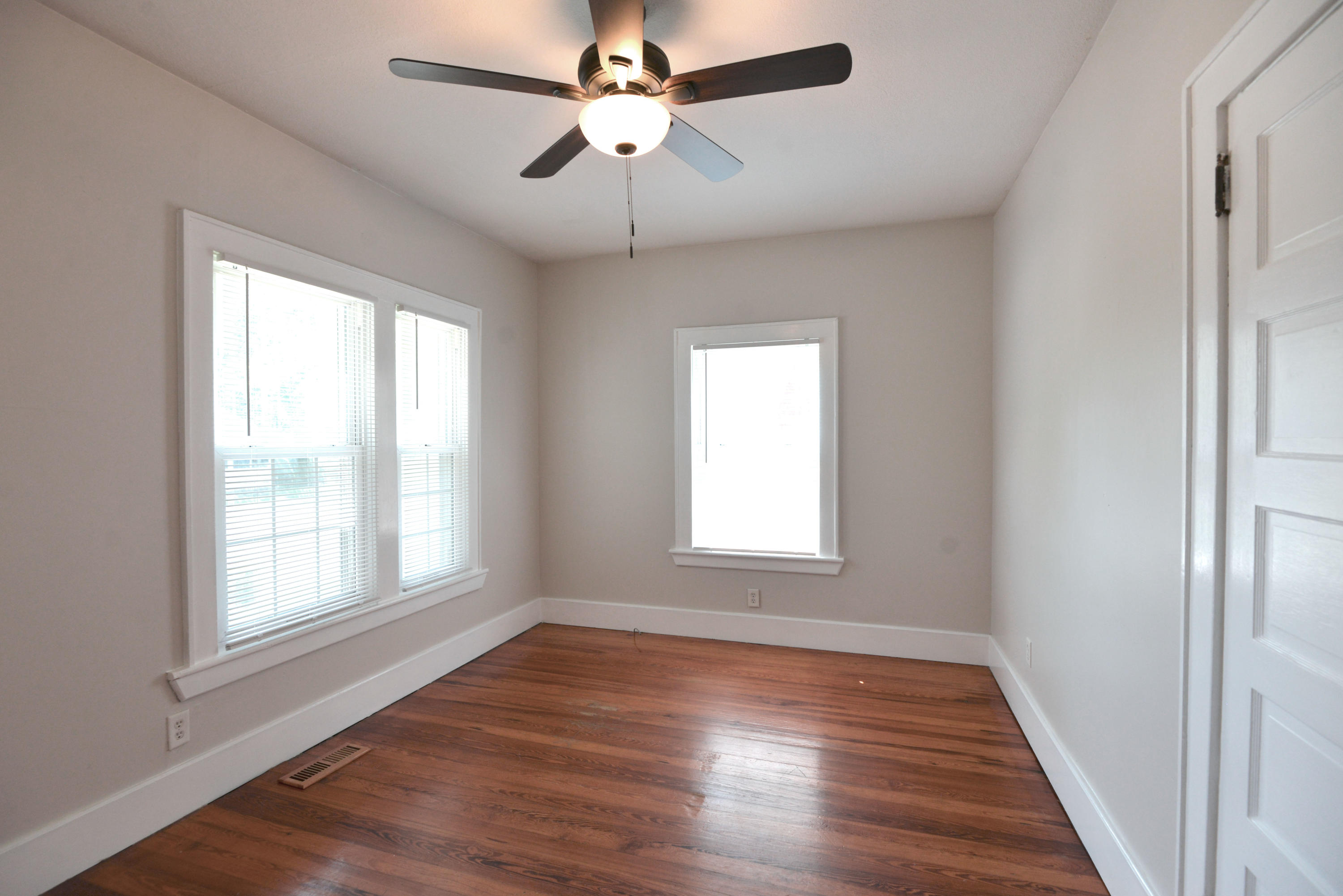 111 South Moore Road Chattanooga, TN 37411 - Photo 21 of 47 Bedroom #2 view 1