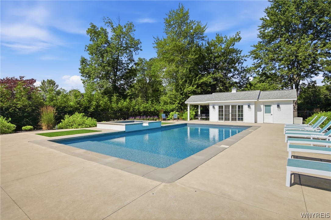 8630 Northfield Road Clarence, NY 14032 - Photo 39 of 49
