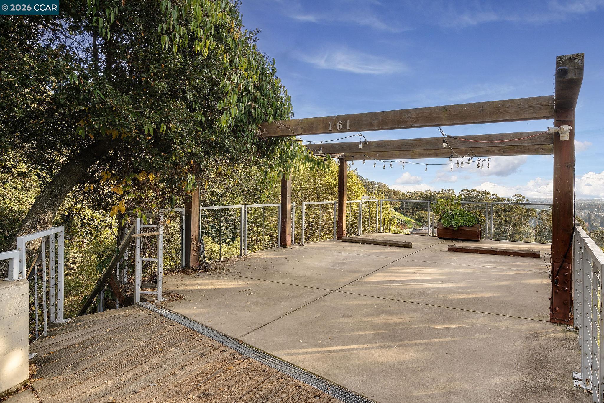 161 Panoramic Way Berkeley, CA 94704 - Photo 2 of 56