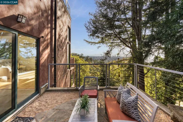 $1,249,000 | 161 Panoramic Way, Berkeley, CA 94704