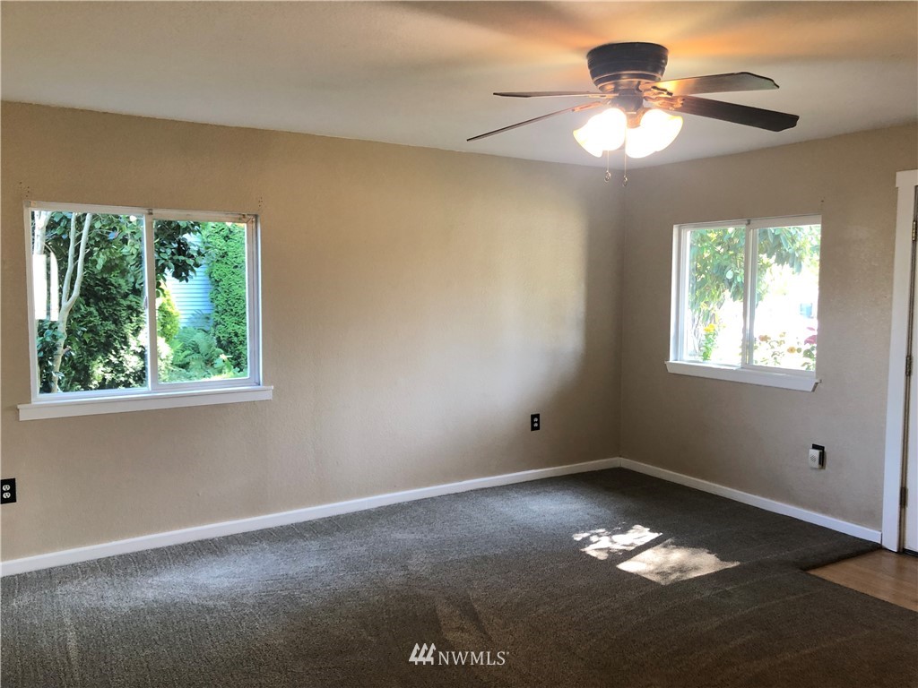 213 Reed Street Sedro-Woolley, WA 98284 - Photo 3 of 11 Gallery Image 3