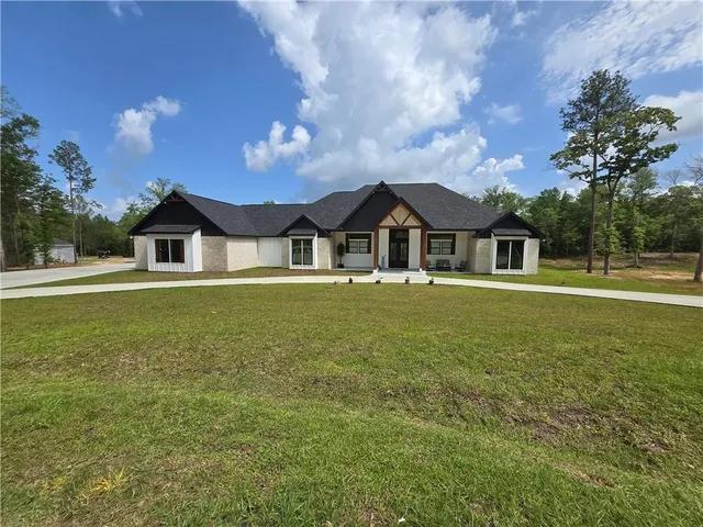 $790,000 | 32 Frst Blf Drive, Carriere, MS 39426