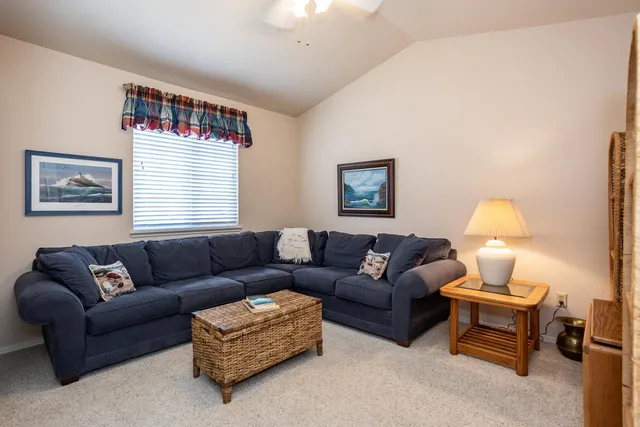 $699,950 | 4332 Copper Cliff Lane, Modesto, CA 95355