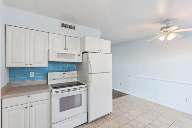 $239,000 | 1423 Ashley River Road, Unit 2D, Charleston, SC 29407