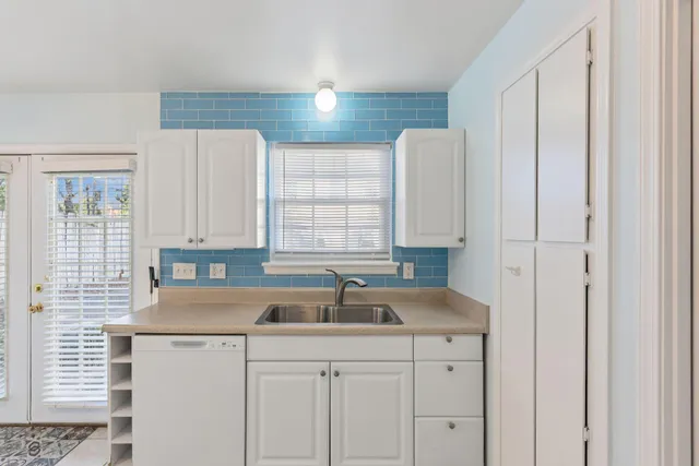 $239,000 | 1423 Ashley River Road, Unit 2D, Charleston, SC 29407