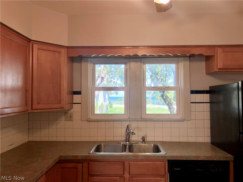 111 Sunset Road Avon Lake, OH 44012 - Photo 14 of 35 If You Have To Wash Dishes At Least You Have A Great View!