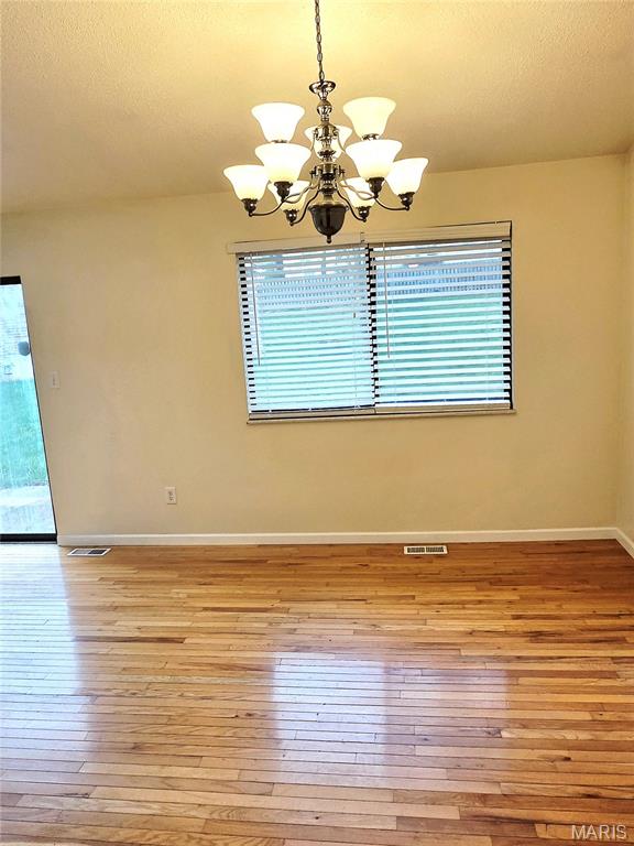 2049 Kentmore Lane Chesterfield, MO 63017 - Photo 7 of 14