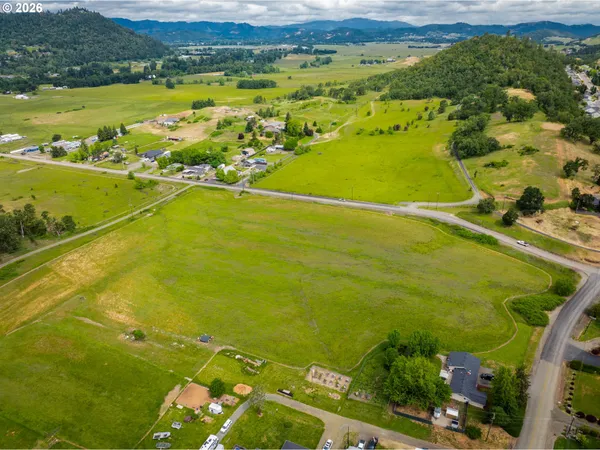 $2,995,000 | 0 Northwest Troost Street, Roseburg, OR 97471