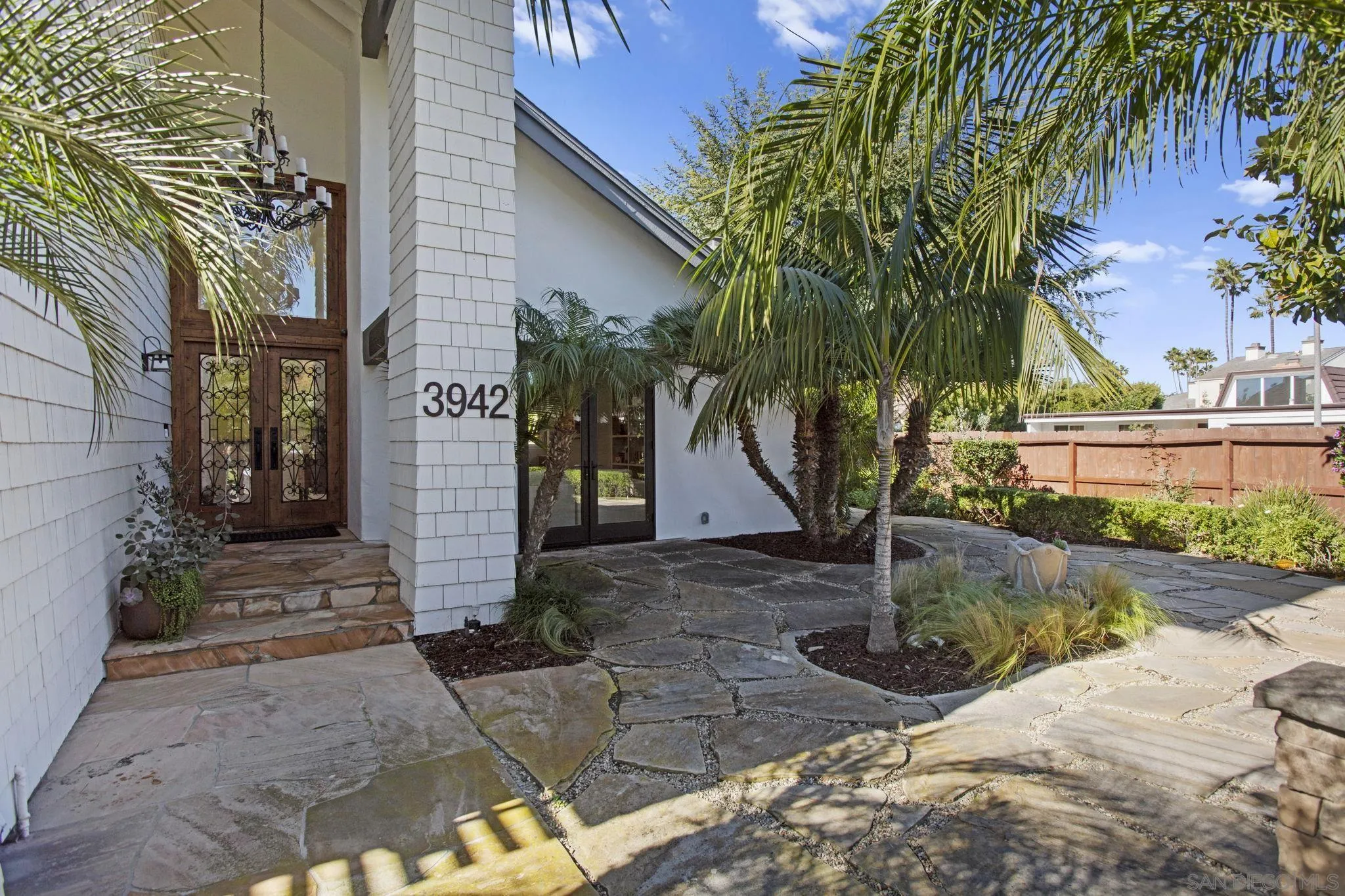 3942 Avenida Brisa Rancho Santa Fe, CA 92091 - Photo 4 of 47 Gallery Image 4