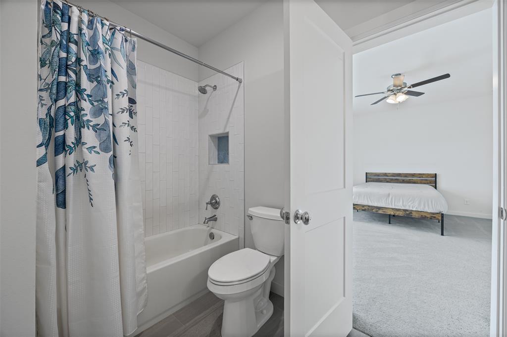 4421 Azalea Way Midlothian, TX 76065 - Photo 32 of 38