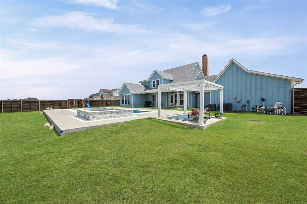 4421 Azalea Way Midlothian, TX 76065 - Photo 35 of 38