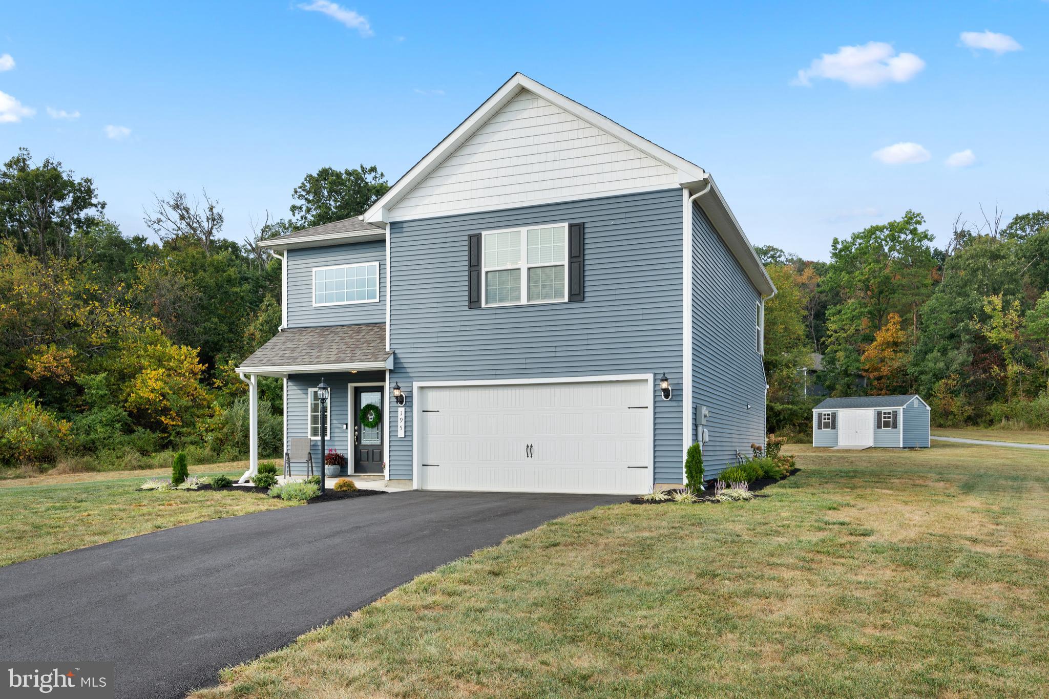 195 Rappahannock Run Falling Waters, WV 25419 - Photo 2 of 40