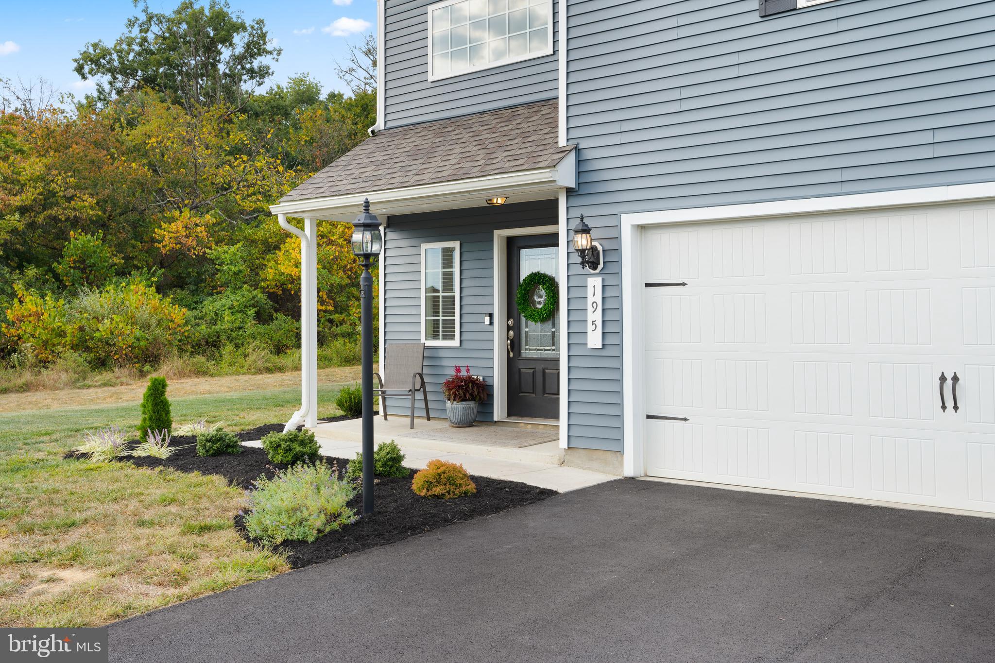 195 Rappahannock Run Falling Waters, WV 25419 - Photo 3 of 40