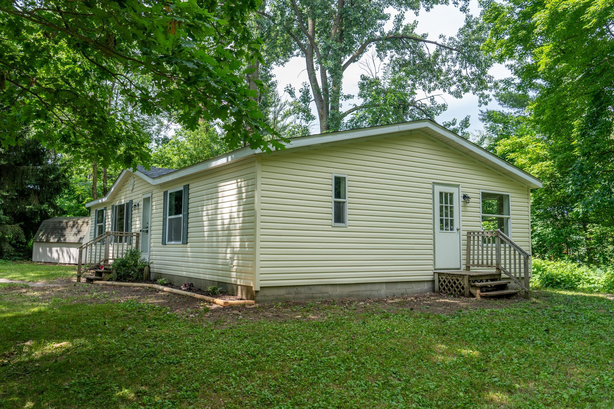 8810 Clarion Road Farwell, MI 48622 - Photo 4 of 25 Gallery Image 4