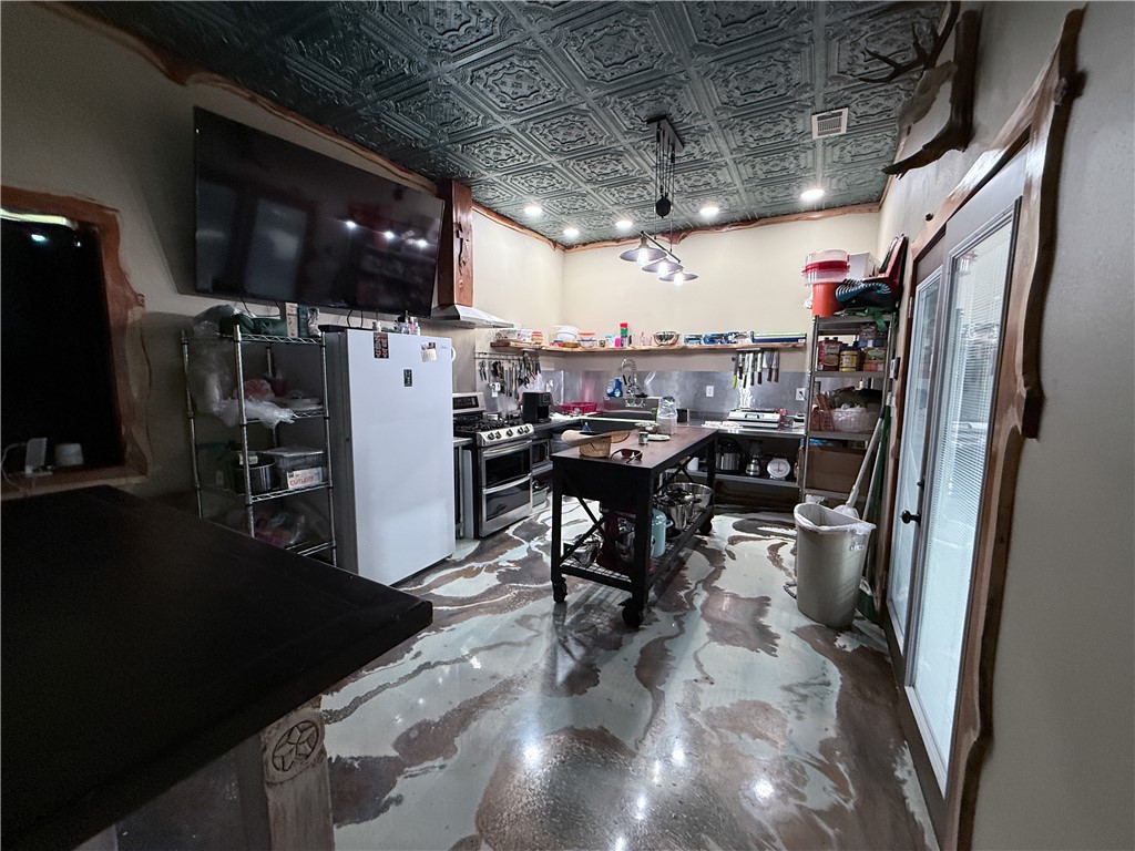 9046 Old Macey Road Hearne, TX 77859 - Photo 28 of 34