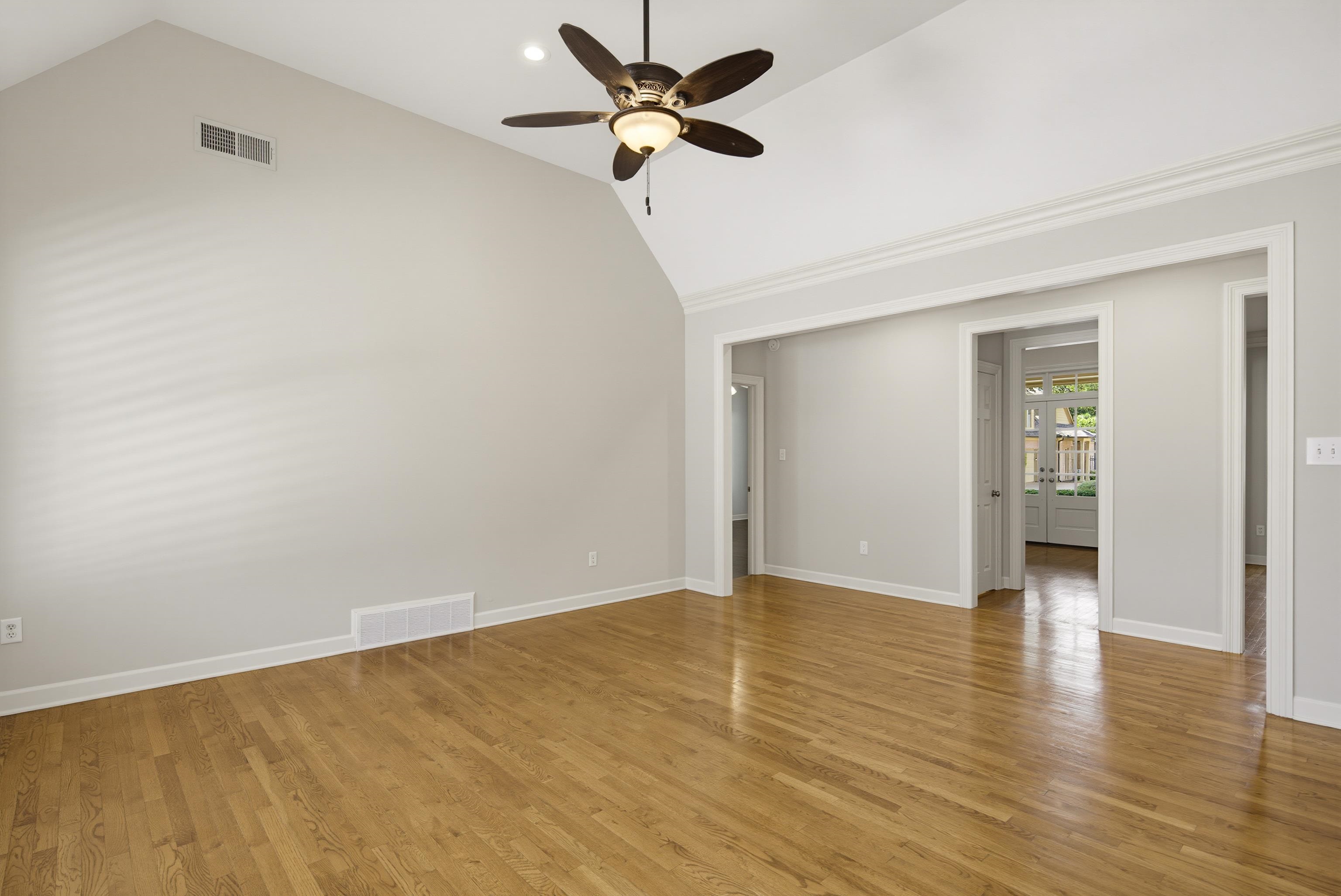 1817 Liles Lane Collierville, TN 38017 - Photo 9 of 40