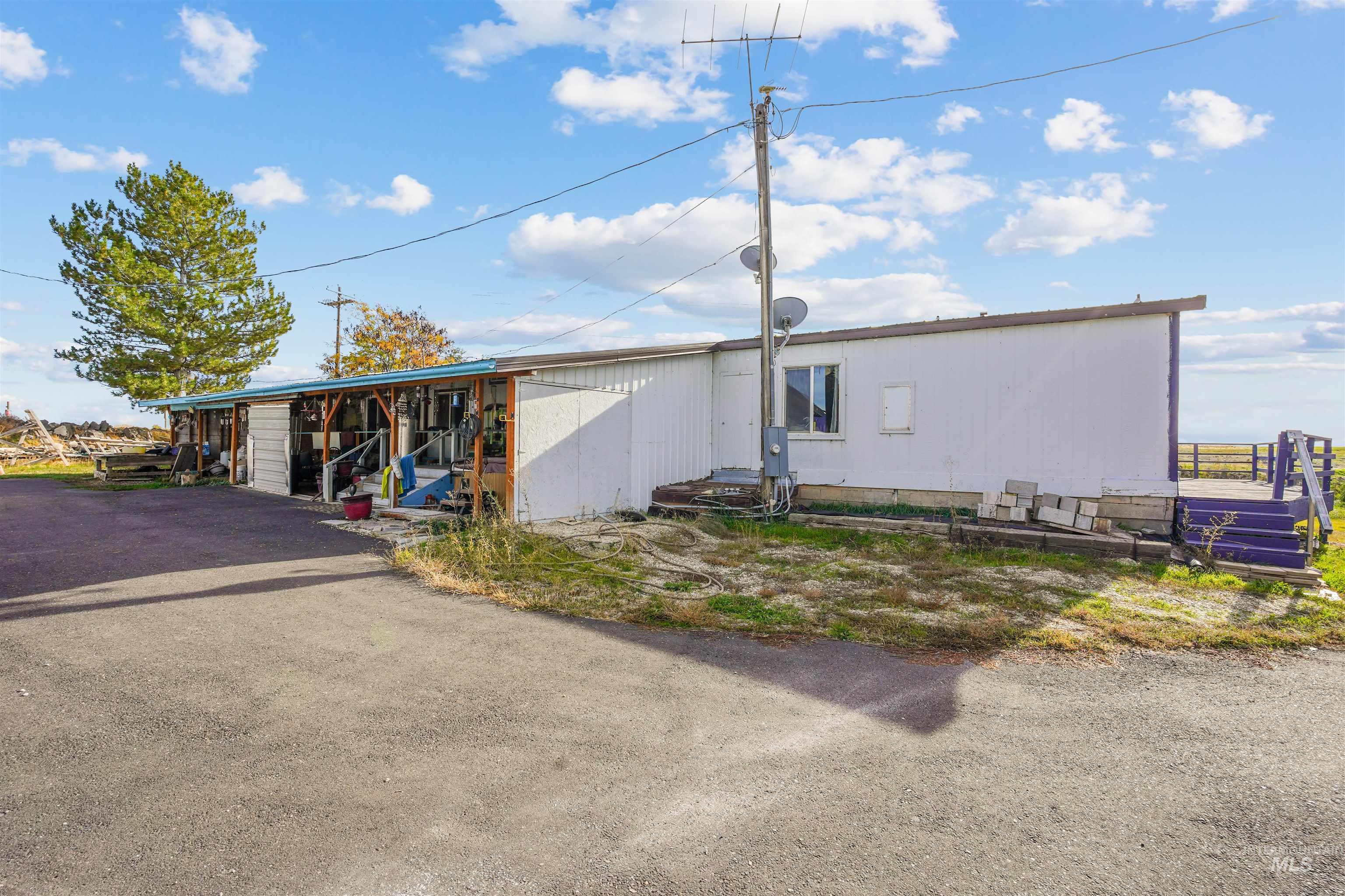 1176 East 600 North Rupert, ID 83350 - Photo 13 of 19 View of property exterior