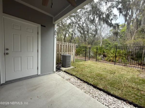 $1,600 | 82 Whispering Brook Dr Street, St. Augustine, FL 32084