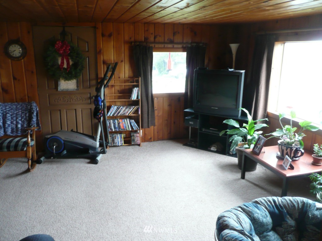 3348 Swan Road Mount Vernon, WA 98273 - Photo 6 of 13 Gallery Image 6