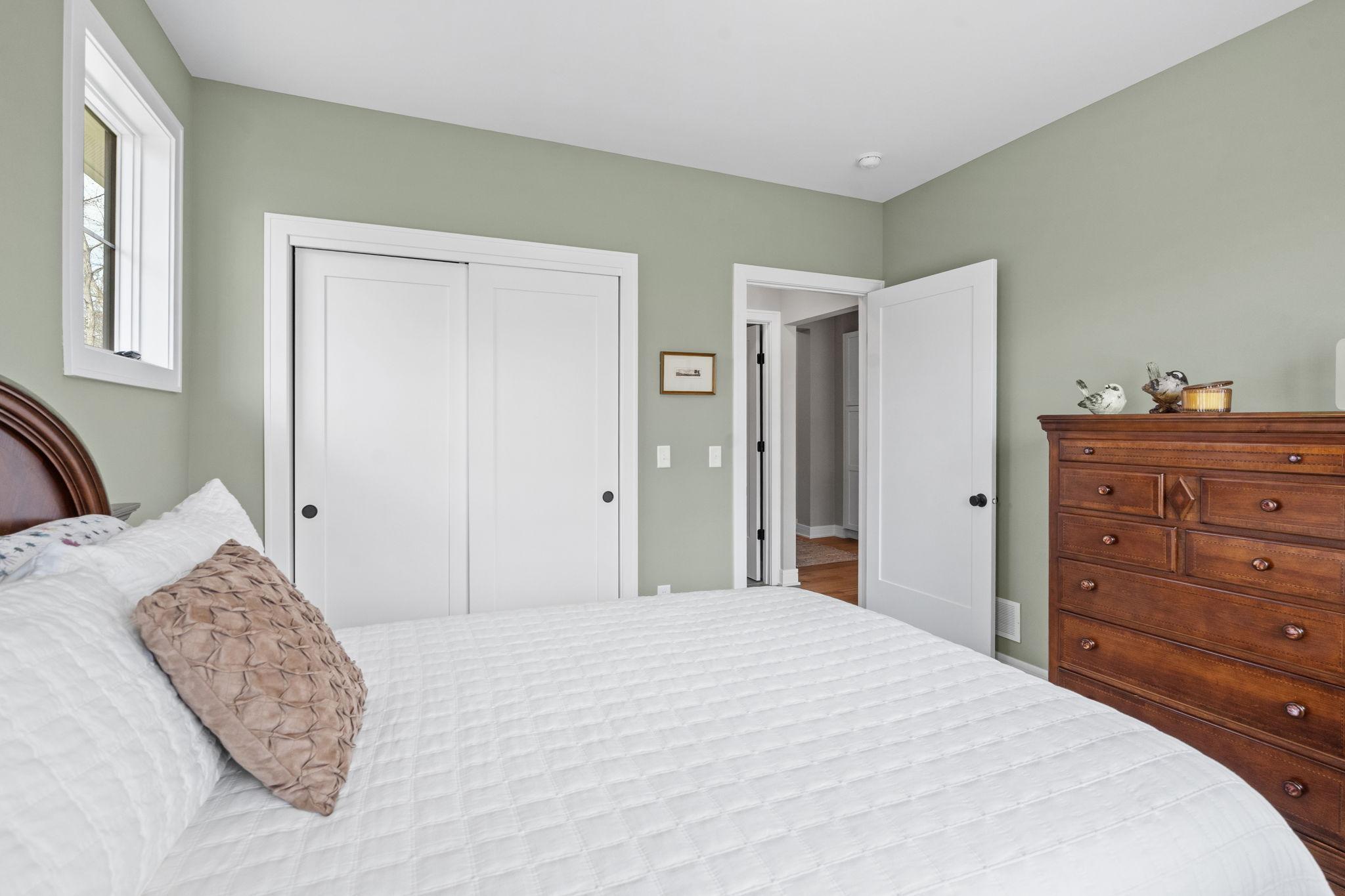 25460 Park Lane Excelsior, MN 55331 - Photo 27 of 56