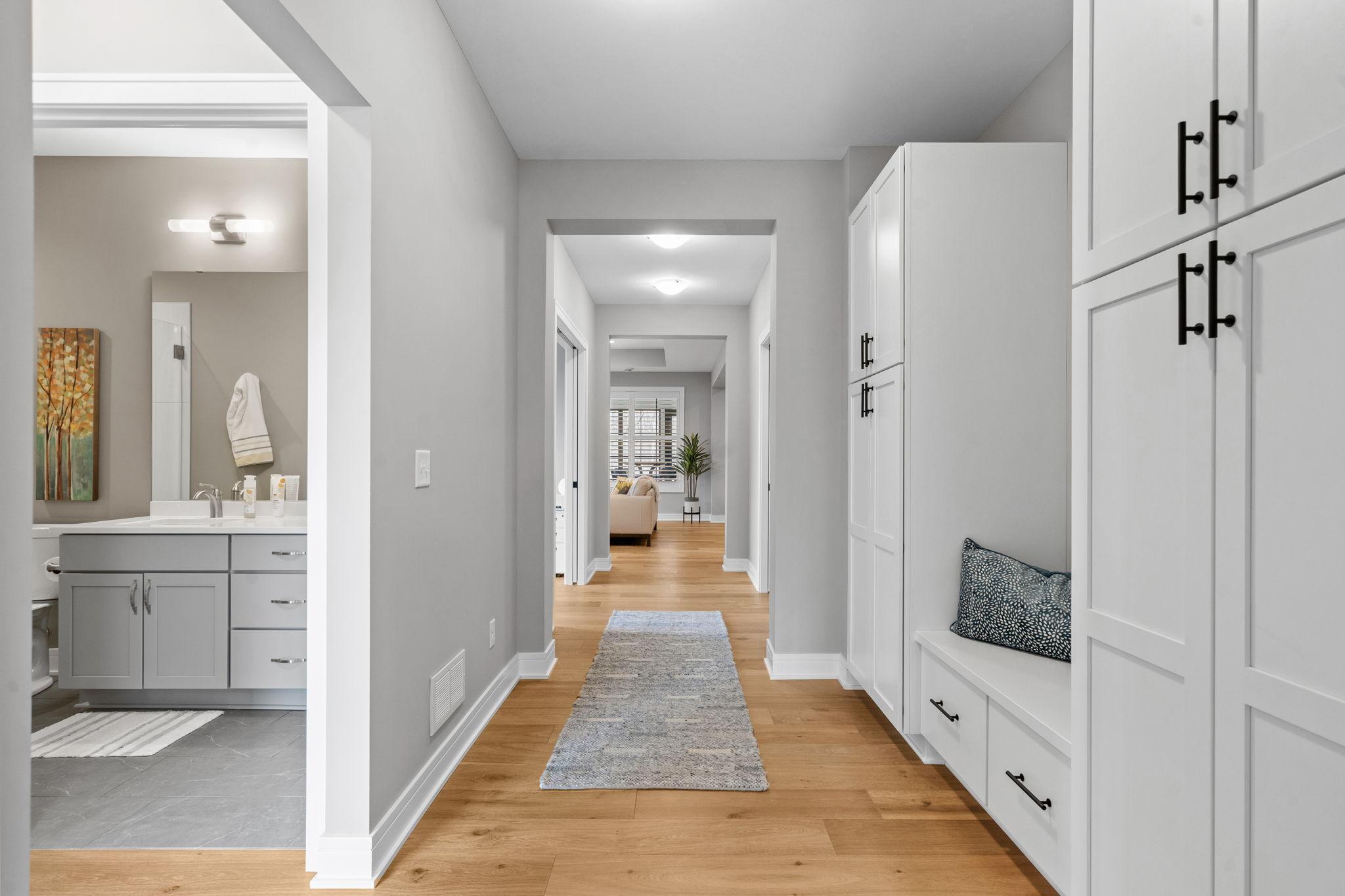 25460 Park Lane Excelsior, MN 55331 - Photo 3 of 56