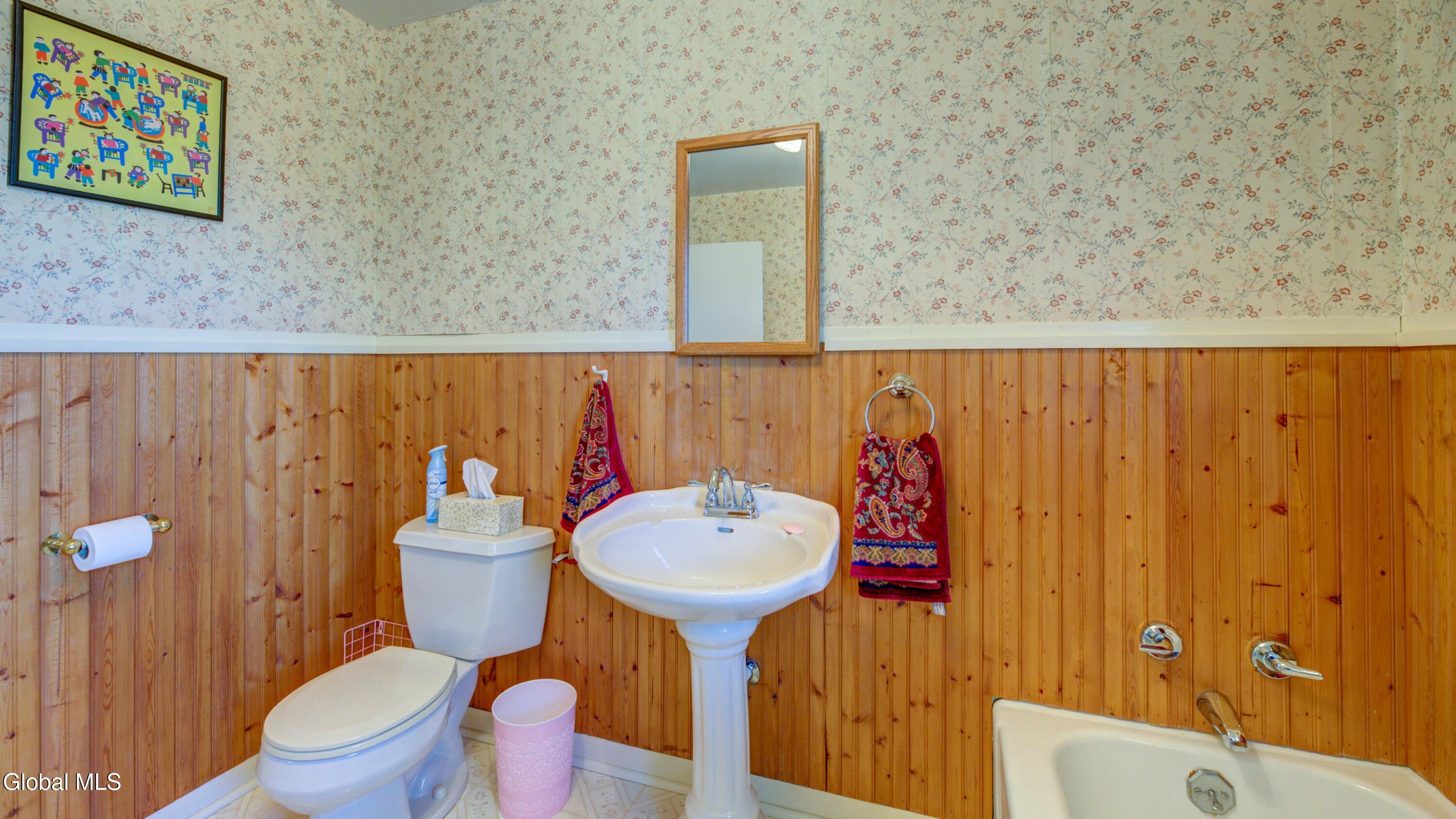 234 Log City Road Amsterdam, NY 12010 - Photo 44 of 66 234 Log City Rd-62