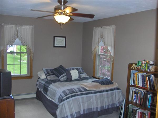 36 Merrill Road Sutton, MA 01590 - Photo 12 of 23