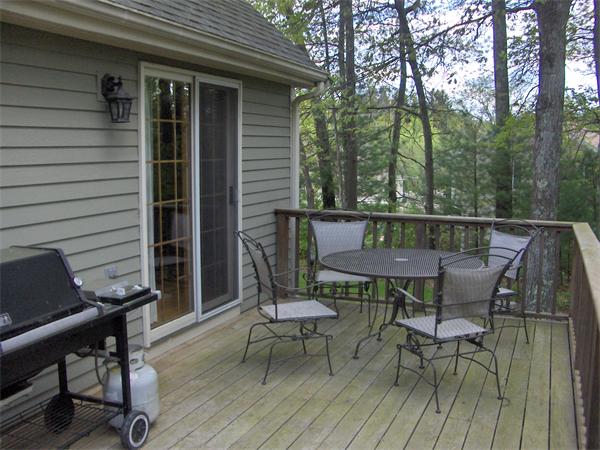 36 Merrill Road Sutton, MA 01590 - Photo 18 of 23