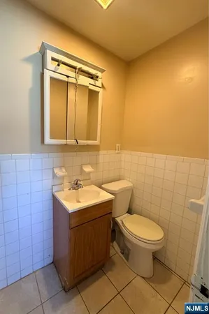 $1,500 | 207 Sussex Avenue, Newark, NJ 07103