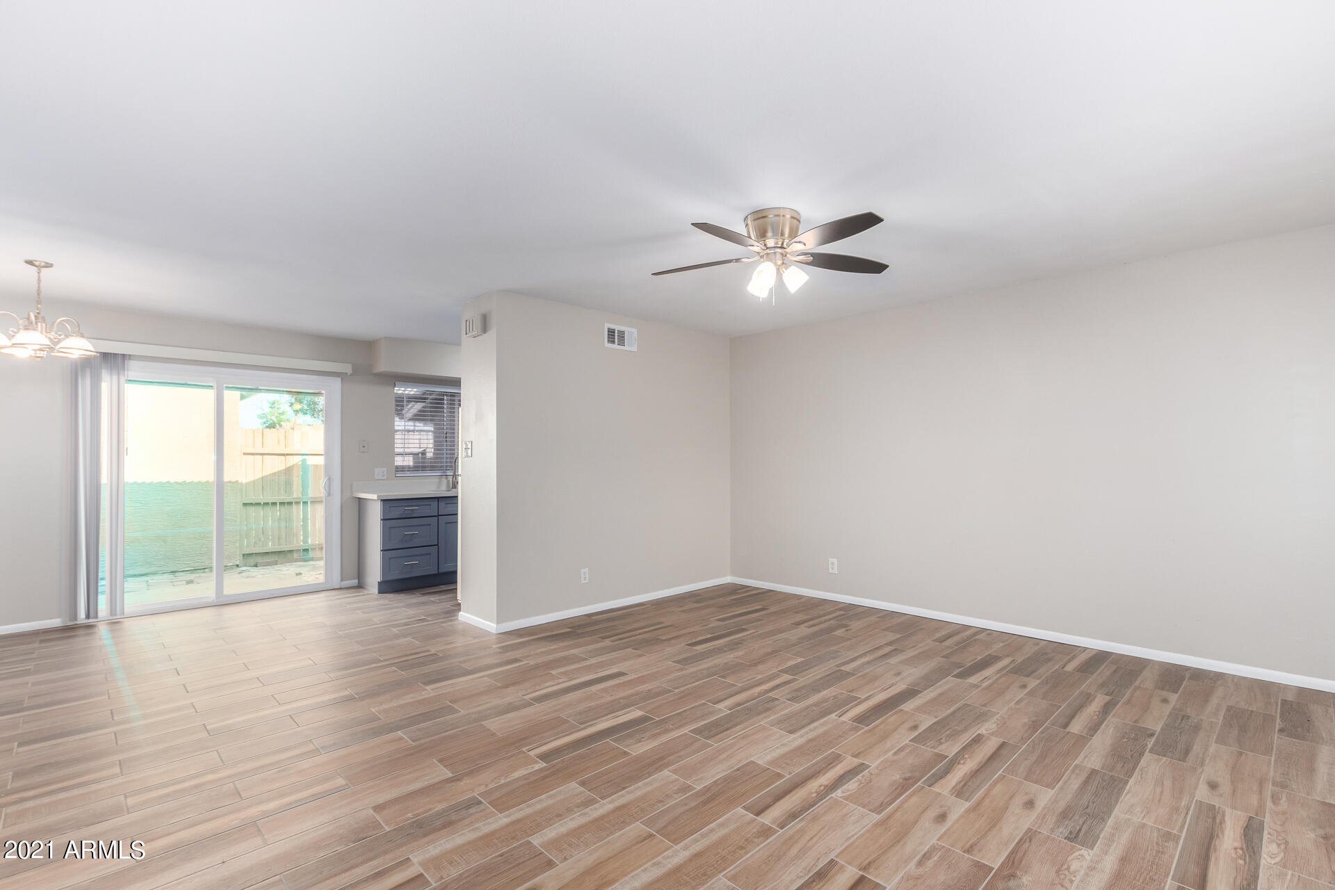 2612 East Lemon Street Tempe, AZ 85288 - Photo 5 of 24 0007-06 - lemon