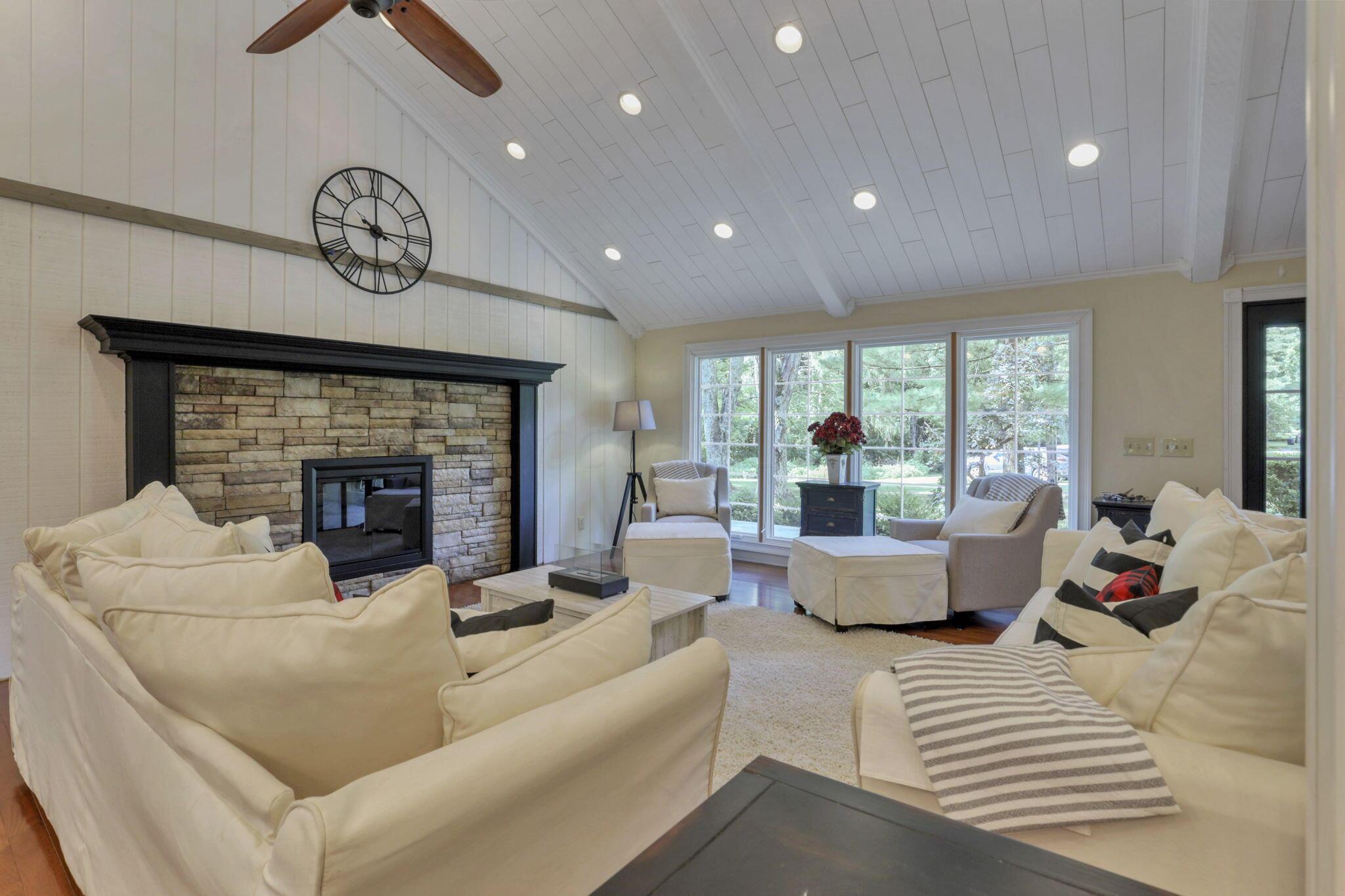 7255 Ridge Road Zanesville, OH 43701 - Photo 20 of 91 10-web-or-mls-IMG_9456