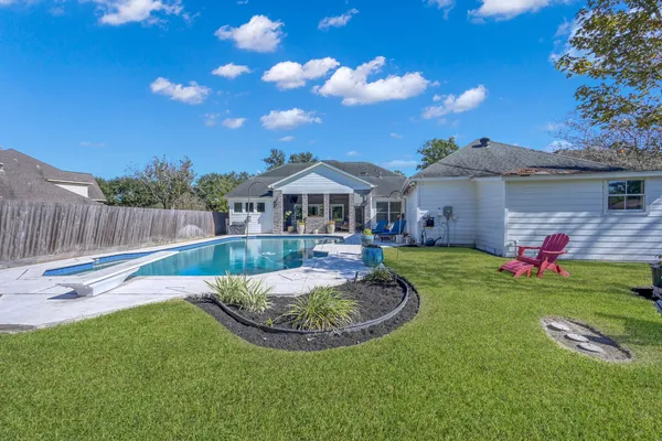 $675,000 | 3117 East Elm Circle, Katy, TX 77493