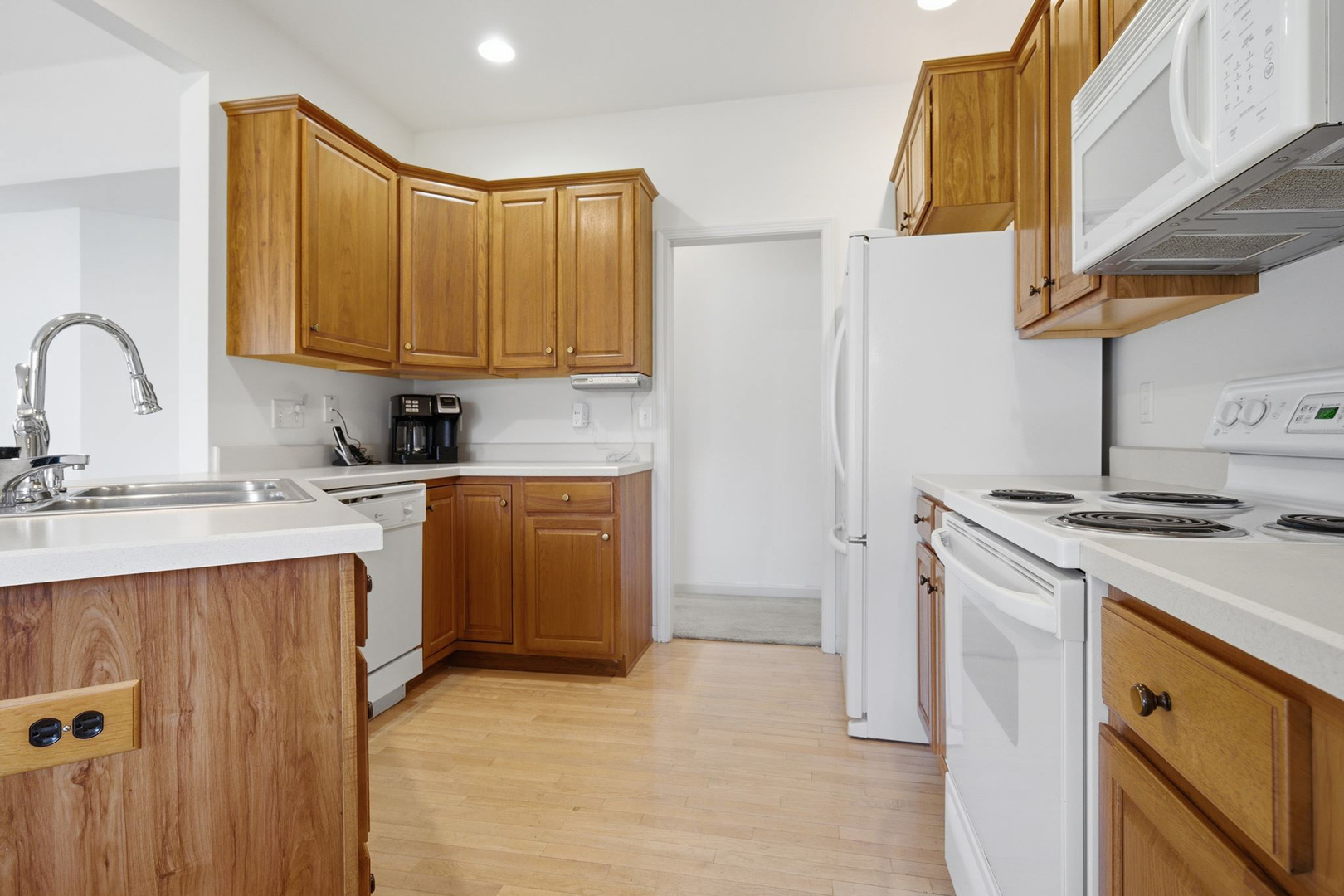 5 Spring Ridge Circle Bloomington, IL 61704 - Photo 15 of 36