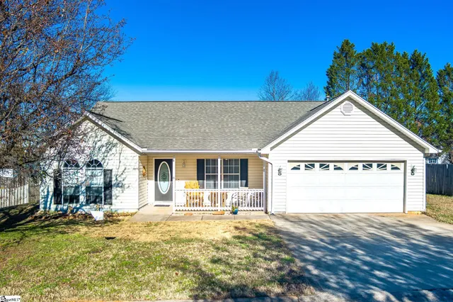 $305,000 | 6 Appalachian Lane, Mauldin, SC 29662