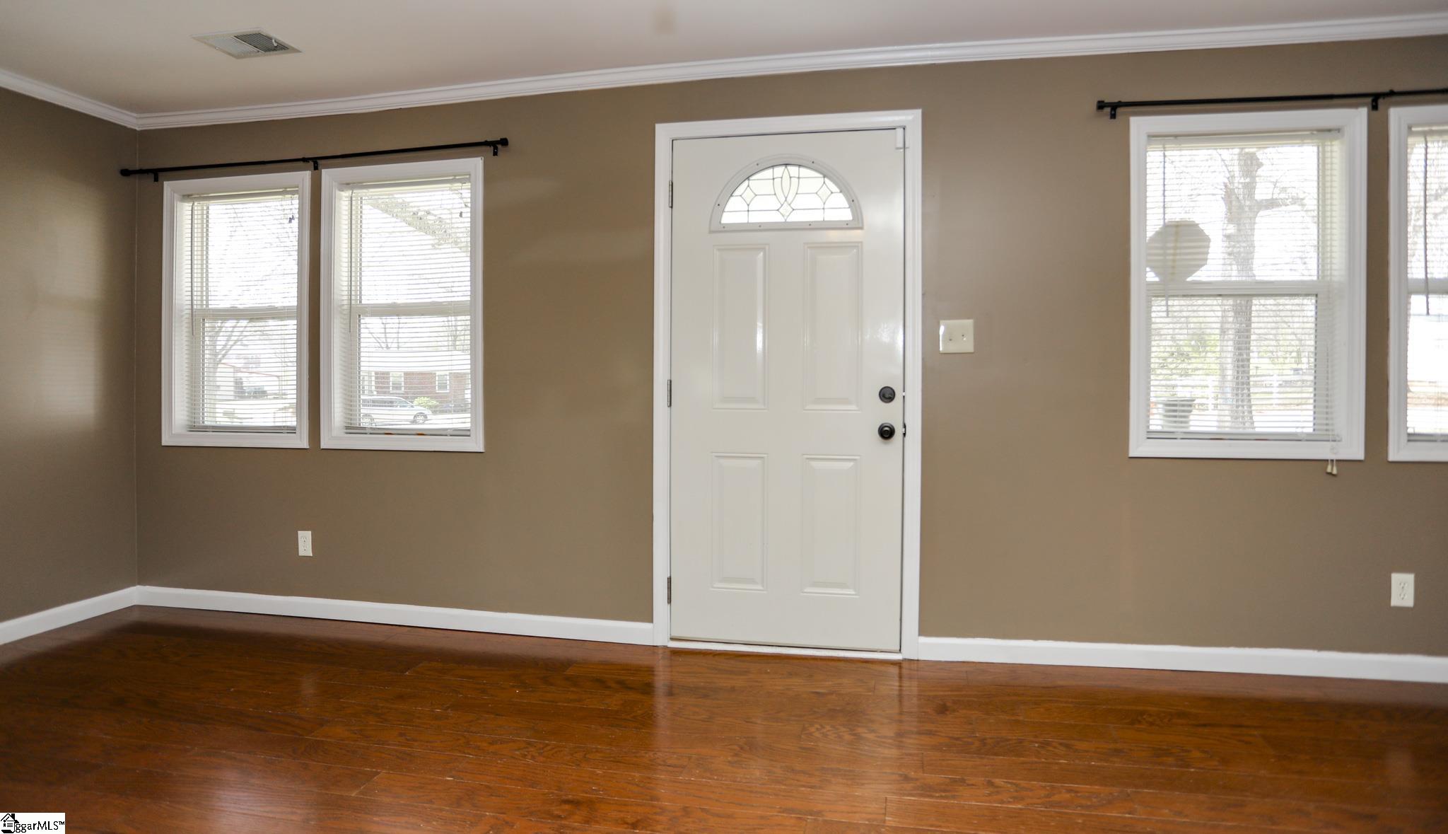 8 Strong Circle Due West, SC 29639 - Photo 3 of 36