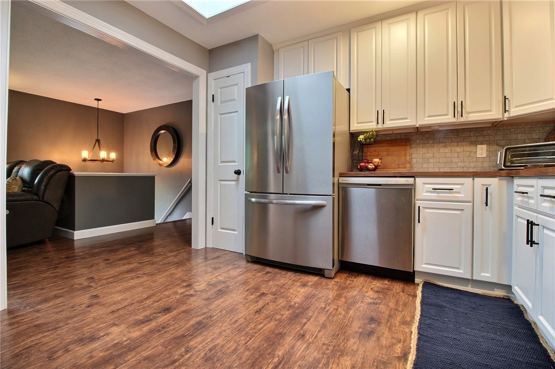 9 Simms Street Westerly, RI 02891 - Photo 4 of 41