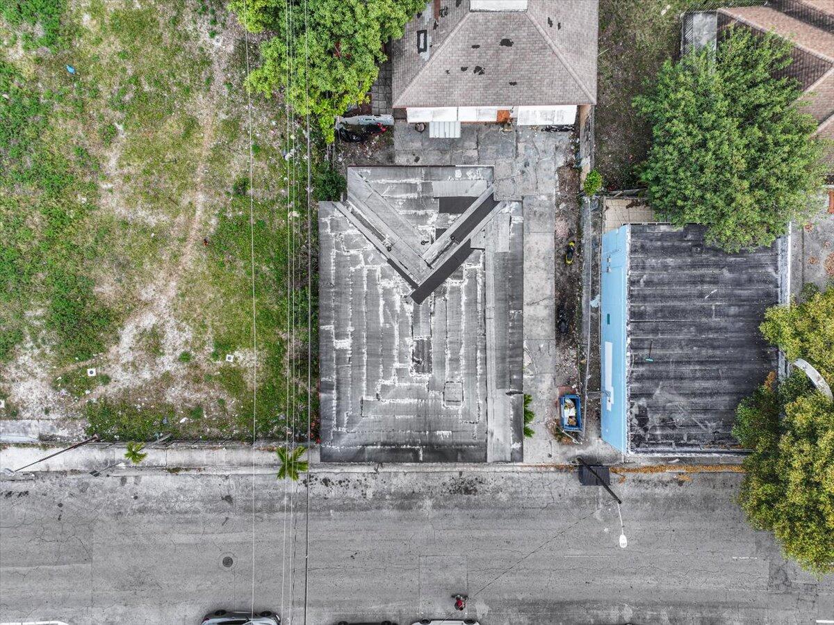 29 Southwest 9th Avenue Miami, FL 33130 - Photo 6 of 22